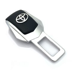 Купить Заглушка ремня безопасности с логотипом Toyota 1 шт 9830 Заглушки ремня безопасности