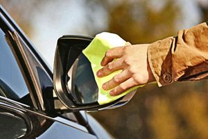 Как защитить боковые зеркала авто от воды и грязи