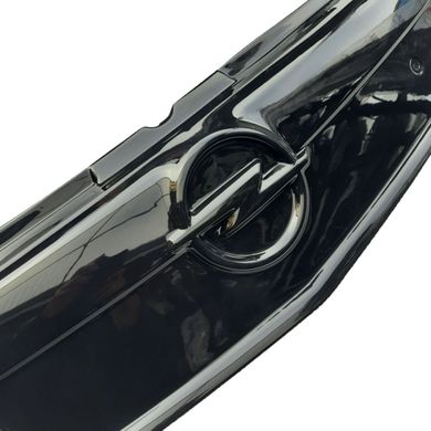Купить Зимняя накладка на решетку радиатора Opel Vivaro 2006-2015 Глянец FLY 8112 Зимние накладки на решетку радиатора