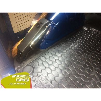 Купить Автомобильный коврик в багажник Volkswagen T5 2010- (удлиненная база с печкой) Caravelle / Резиновый 27837 Коврики для Volkswagen