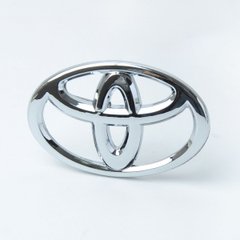 Купить Эмблема для Toyota 65 x 42 мм пластиковая скотч 21590 Эмблемы на иномарки