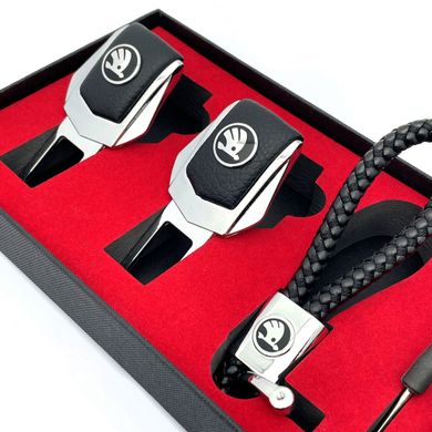 Купити Подарунковий набір №1 для Skoda з заглушок і брелка з логотипом 36655 Подарункові набори для автомобіліста
