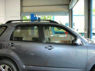 Купити Дефлектори вікон вітровики для Daihatsu Terios 2006- 35886 Дефлектори вікон Daihatsu