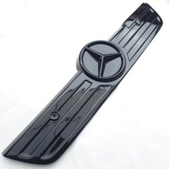 Купити Зимова накладка на радіаторні грати Mercedes Sprinter CDI 2000-2006 Мала решітка з рамкою Глянець (Voron Glass) 9788 Зимові накладки на решітку радіатора