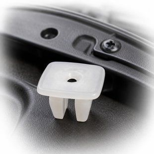 Buy Toyota self-tapping clip (9018905067, 90189-05067, 14642) (C0900) 73916 Self-tapping screw retainer