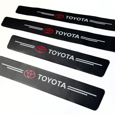 Купити Захисна плівка накладка на пороги для Toyota Чорний Карбон 4 шт 42645 Захисна плівка для порогів та ручок
