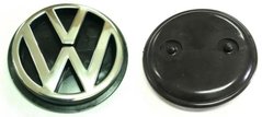 Купить Эмблема для Volkswagen 75 мм / пластиковая / 2 пукли (Golf III зад) 21594 Эмблемы на иномарки
