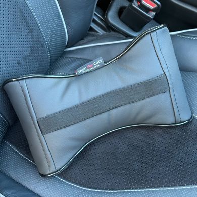Купити Подушка на підголівник з логотипом Mazda Екошкіра 3D Кольоровий лого Чорна-Чорний кант 1 шт 91656 Подушки на підголовник - під шию