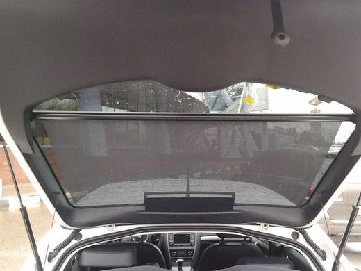 Купити Шторка сонцезахисна ролет на заднє скло Carlife 100см (Сітка Чорна з двох боків) SS100 Шторки сонцезахисні для вікон авто