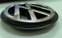 Купить Эмблема для Volkswagen 80 мм / пластиковая / выпуклая / скотч 21595 Эмблемы на иномарки