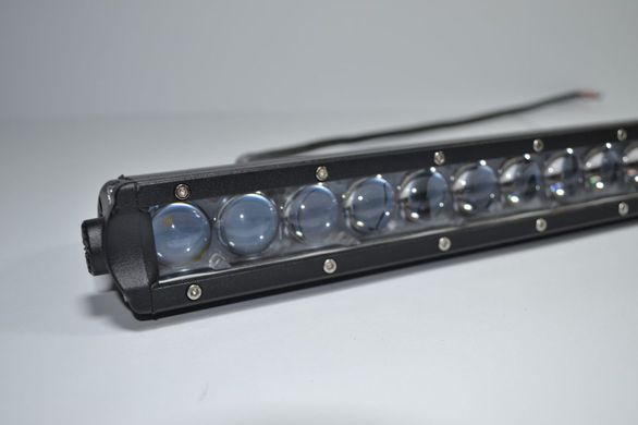 Купити Світлодіодна Балка фара LED / 1045x43x80 mm / 200W / 5W*40 / 10-30V / Ближнє та Далеке світло (LC4 5D) 8701 Балка LED