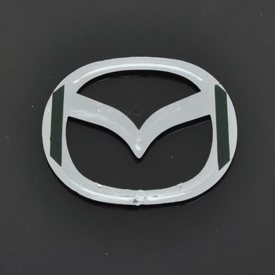 Купить Эмблема для Mazda 626 пластиковая 85 x 65 мм 21364 Эмблемы на иномарки