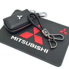 Купить Автонабор №55 для Mitsubishi / Коврик панели / Брелок с карабином и чехол для автоключей с логотипом 38806 Подарочные наборы для автомобилиста