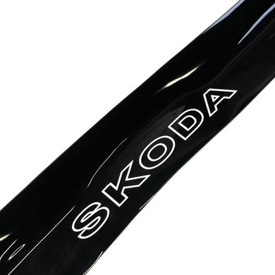 Купить Дефлектор капота мухобойка для Skoda Octavia Tur 1997-2012 Voron Glass 57450 Дефлекторы капота Skoda