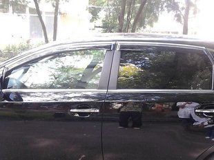 Купити Дефлектори вікон вітровики для Volkswagen Passat B6 2005-2011 5дв Combi Хром 36147 Дефлектори вікон Volkswagen