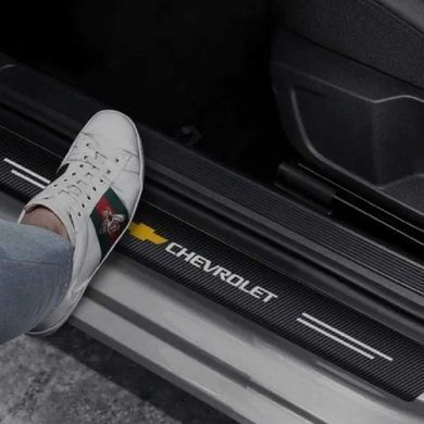 Купить Защитная пленка накладка на пороги для Chevrolet Черный Карбон 4 шт 42655 Защитная пленка для порогов и ручек