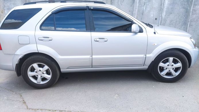 Купити Дефлектори вікон вітровики KIA Sorento (BL) 2002-2009 Voron Glass 73542 Дефлектори вікон KIA