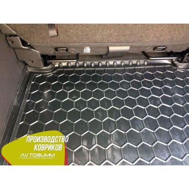 Купить Автомобильный коврик в багажник Ford Tourneo Connect 2013- короткая база / Резино - пластик 42033 Коврики для Ford