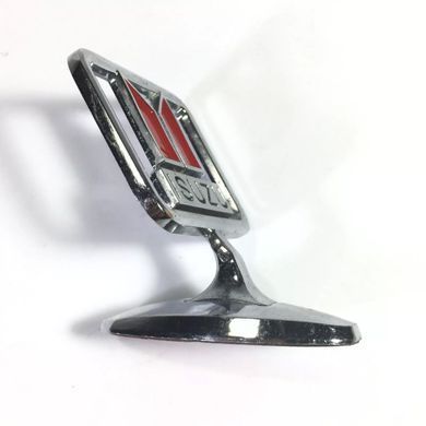 Buy Emblem sight on the hood Isuzu Chrome alloy on tape (Factory) 88565 Emblems Sights