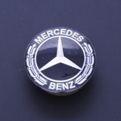 Купити Емблема "Mercedes" на капот/скотч 3М/пластик D=52мм (Польща) Чорна 22310 Емблеми на іномарки