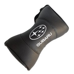 Купить Подушка на подголовник с логотипом Subaru экокожа черная 1 шт 8329 Подушки на подголовник - под шею