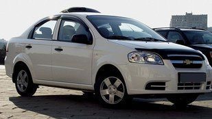 Buy Hood deflector fly swatter Chevrolet Aveo 06-11 / ZAZ Vida sedan 11- Dark 7281 Hood deflectors for Chevrolet