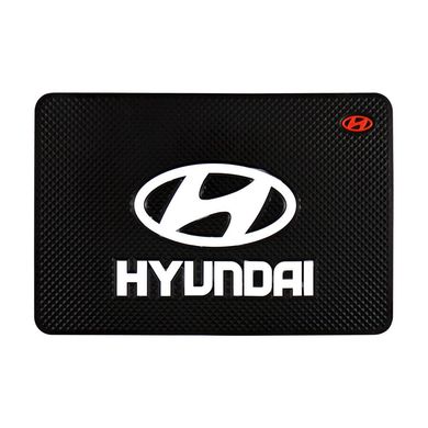 Купити Антиковзний килимок торпеди з логотипом Hyundai 40644 Антиковзні килимки на торпеду