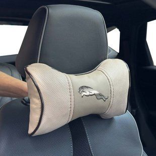 Купить Подушка на подголовник с логотипом Jaguar Экокожа 3D Цветной лого Бежевая-Коричневый кант 1 шт 91836 Подушки на подголовник - под шею