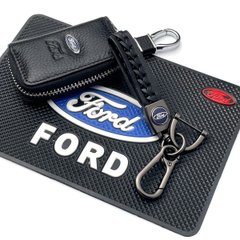Купить Автонабор №44 для Ford / Коврик панели / Брелок с карабином и чехол для автоключей с логотипом 36775 Подарочные наборы для автомобилиста