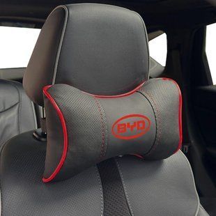Купити Подушка на підголівник з логотипом BYD Екошкіра 3D Кольоровий лого Чорна-Червоний кант 1 шт 91793 Подушки на підголовник - під шию