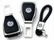 Купити Набір в авто для Volkswagen №2 / Заглушка перехідник ременя безпеки та брелока з логотипом 36712 Подарункові набори для автомобіліста