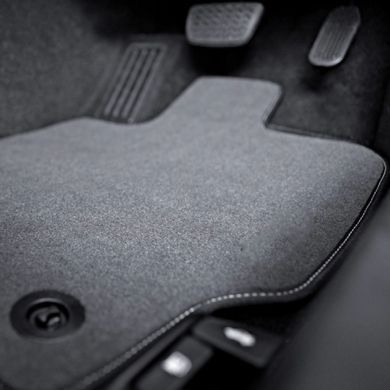 Buy Pile mats for Suzuki Vitara 5dv. 1991-1997 with heel pad 5 pcs (Carrera) 72271 Floor mats for Suzuki
