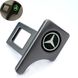 Купить Заглушка ремня безопасности Mercedes-Benz Люминесцентный логотип Темные 1 шт 58293 Заглушки ремня безопасности - 1 фото из 8